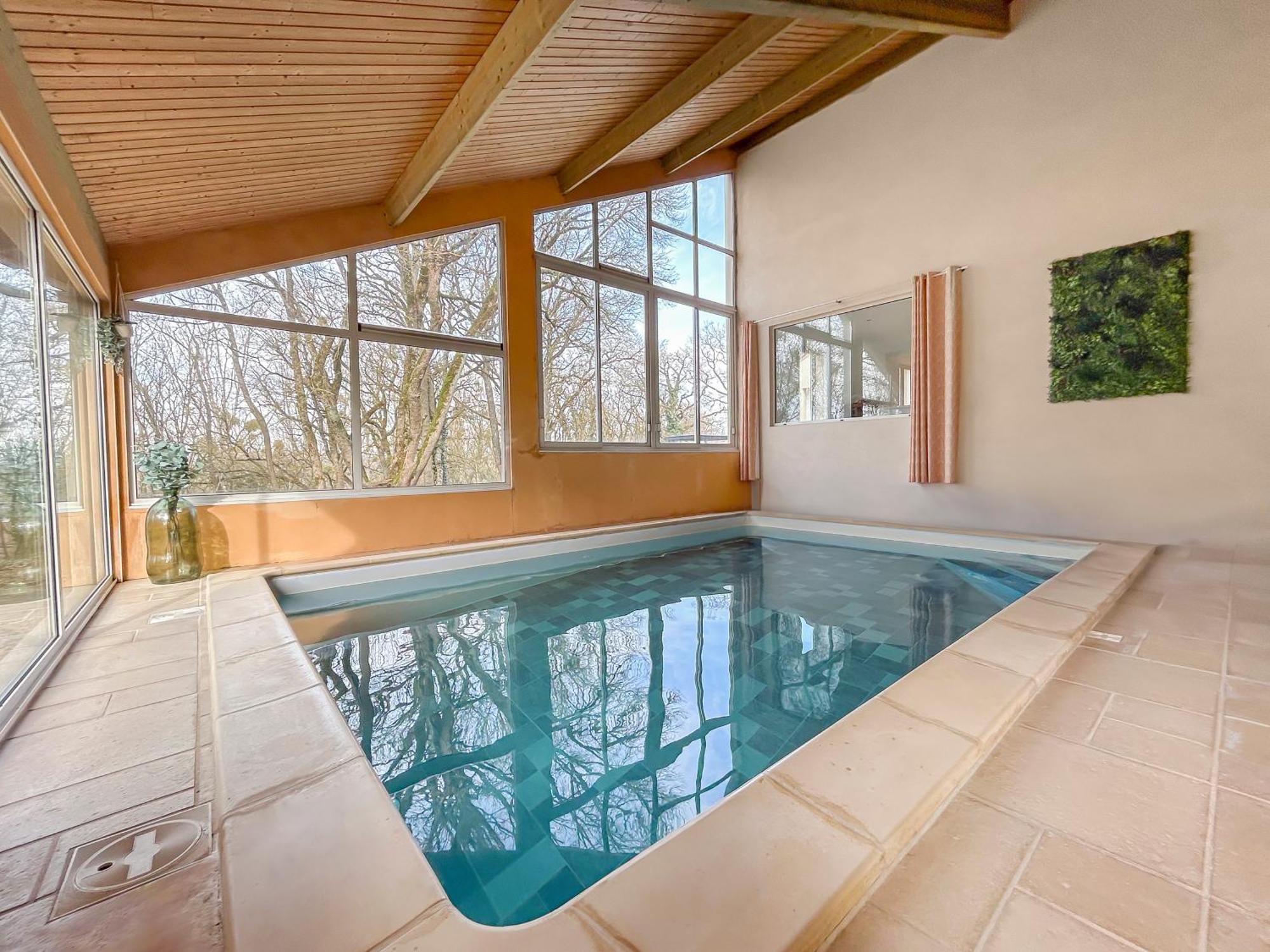 Gite L'Oree Des Buis, Piscine Privatisable Vouillé Dış mekan fotoğraf